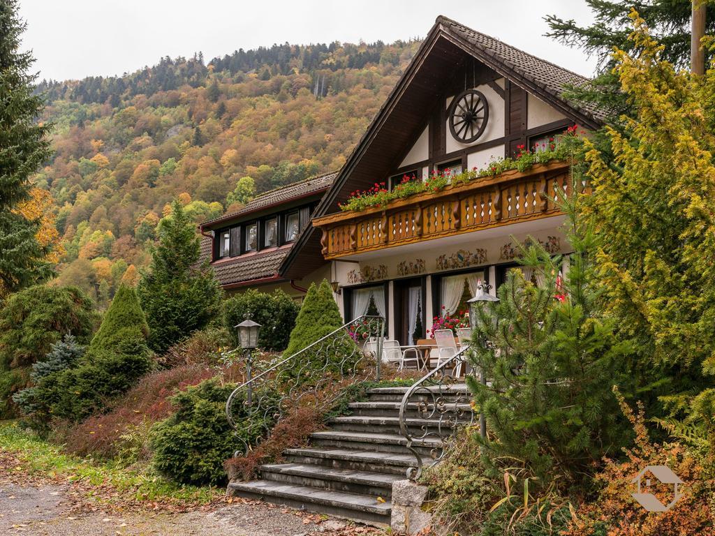 Hotel Landhaus Sonnenhof Тодтнау Екстер'єр фото